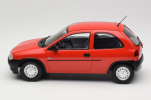 Opel Corsa B Rdeča MCG 1:18 MCG18513 Kovina – slika 3 od 6