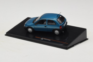 Opel Corsa B Swing Moder IXO 1:43 CLC581N Kovina – slika 3 od 4
