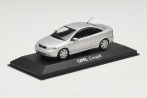 Opel Coupe Bertone Srebrn Minichamps 1:43 B24910027 Kovina – slika 2 od 4