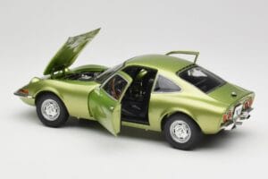 Opel GT Green Metallic Minichamps 1:18 180049029 Kovina – slika 5 od 8