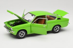 Opel Kadett C Coupe Zelen Minichamps 1:18 180045620 Kovina – slika 2 od 8