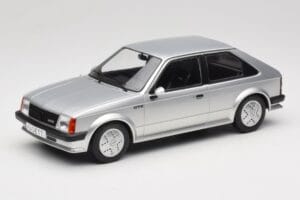 Opel Kadett D GTE Srebrn MCG 1:18 MCG18533 Kovina