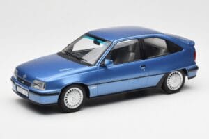 Opel Kadett E GSi Svetlo Moder Metallic Norev 1:18 183615 Kovina