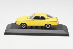 Opel Manta A SR Rumena Minichamps 1:43 400045502 Kovina
