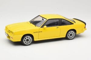 Opel Manta B GT/E Rumen Revell 1:18 08421 Kovina