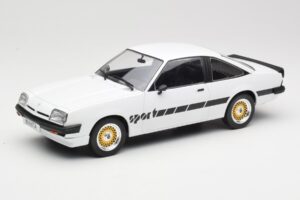 Opel Manta B Sport Bel MCG 1:18 MCG18237 Kovina