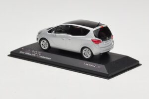 Opel Meriva B Srebrna Metalik Minichamps 1:43 400040000 Kovina – slika 3 od 4