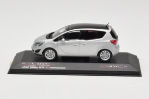 Opel Meriva B Srebrna Metalik Minichamps 1:43 400040000 Kovina