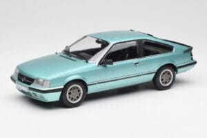 Opel Monza 2.5 E Beryll Zelen Norev 1:18 183643 Kovina