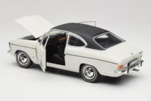 Opel Olympia A Coupe Bela Črna Revell 1:18 8446 Kovina – slika 5 od 8