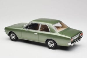 Opel Rekord C Green Metallic Minichamps 1:18 107047000 Smola – slika 5 od 6