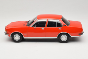 Opel Rekord D Rdeč MCG 1:18 MCG18563 Kovina – slika 3 od 6