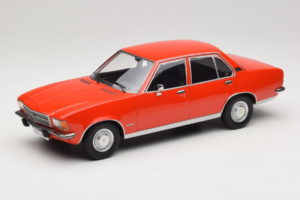 Opel Rekord D Rdeč MCG 1:18 MCG18563 Kovina