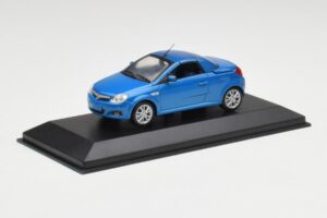 Opel Tigra Twin Top Modra Minichamps 1:43 919084 Kovina – slika 2 od 4