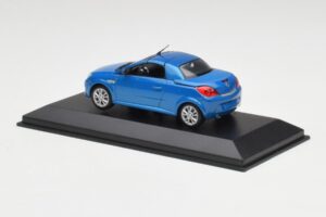Opel Tigra Twin Top Modra Minichamps 1:43 919084 Kovina – slika 3 od 4