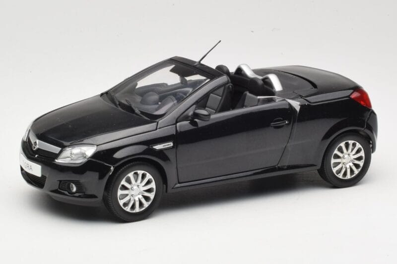 Opel Tigra TwinTop B Črn Norev 1:18 183600 Kovina