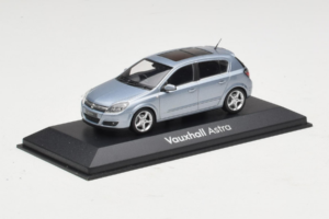 Opel Astra H Blue Metallic Minichamps 1:43 ASTRA004 Kovina – slika 2 od 4