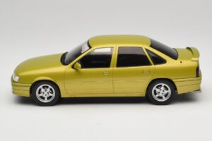 Opel Vectra A 2000 16V Rumen MCG 1:18 MCG18463 Kovina – slika 3 od 6