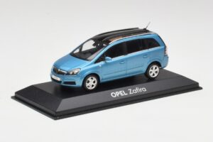 Opel Zafira A Star Moder Minichamps 1:43 B24910027Z Kovina – slika 2 od 4