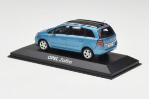 Opel Zafira A Star Moder Minichamps 1:43 B24910027Z Kovina – slika 3 od 4