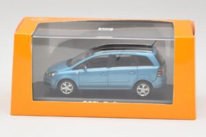 Opel Zafira A Star Moder Minichamps 1:43 B24910027Z Kovina – slika 4 od 4