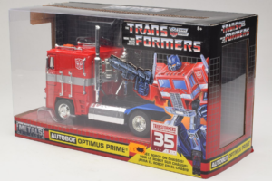 Optimus Prime Transformers Metals Diecast 1:24 99524 Kovina – slika 3 od 3