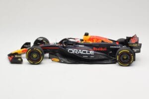 Red Bull Racing RB20 #1 M. Verstappen Winner China GP 2024 Minichamps 1:18 110240501 Kovina – slika 3 od 6