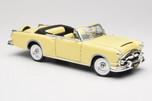 Packard Caribbean Kabriolet Rumen Road Signature 1:18 92798 Kovina – slika 6 od 8
