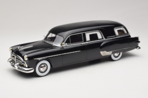 Packard Henney Črna BoS Models 1:18 BOS342 Kovina