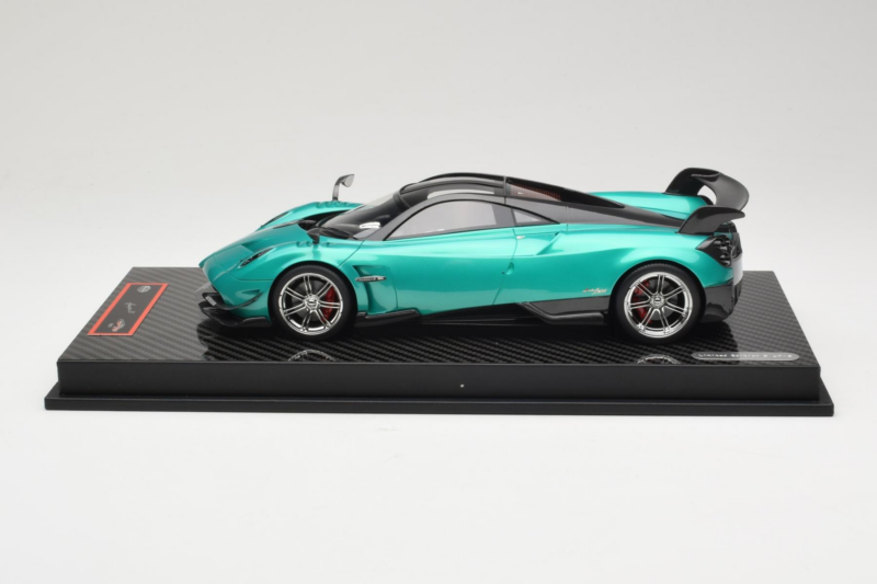 Pagani Huayra BC Green Metallic Yy Model 1:18 REMC020 Smola
