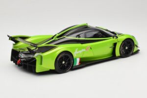 Pagani Huayra R Zelena LCD 1:18 LCD18012-GR Kovina – slika 3 od 8