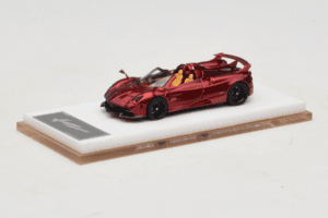 Pagani Huayra Roadster Tricolore Rdeč Henson & Heaven 1:64 PHRTR01 Kovina – slika 2 od 7