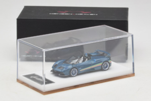 Pagani Huayra Tricolore Roadster Modra Henson & Heaven 1:64 PHTRB01 Smola – slika 7 od 8