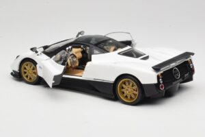 Pagani Zonda F Bel Mondo Motors 1:18 157655 Kovina – slika 5 od 8