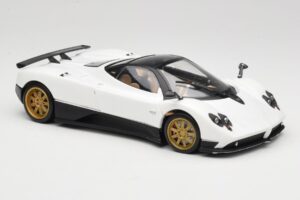 Pagani Zonda F Bel Mondo Motors 1:18 157655 Kovina – slika 6 od 8