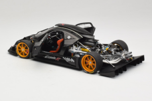 Pagani Zonda R Revolucion Carbon Fiber AUTOart 1:18 78261 Kovina – slika 5 od 8