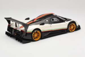 Pagani Zonda R Revolucion Bel AUTOart 1:18 78262 Kovina – slika 3 od 8