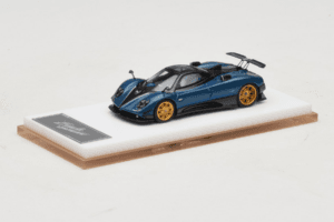 Pagani Zonda Tricolore Exposed Carbon Moder Henson & Heaven 1:64 PZTECB01 Kovina – slika 2 od 7