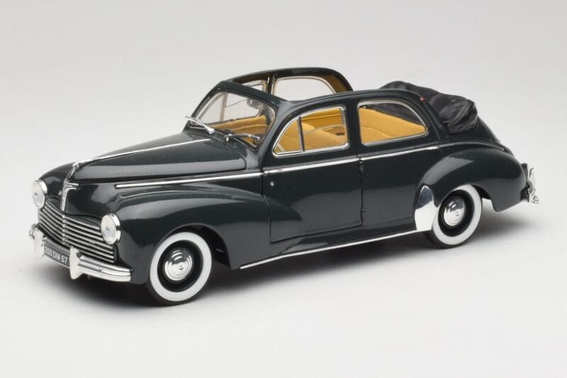 Peugeot 203 Kabriolet Črna Solido 1:18 8156 Kovina