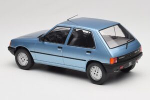 Peugeot 205 Moder MCG 1:18 MCG18491 Kovina – slika 5 od 6