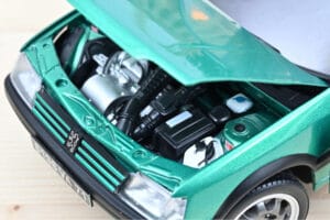 Peugeot 205 GTi Griffe S Strešnim Oknom Zelen Norev 1:18 184847 Kovina – slika 3 od 3