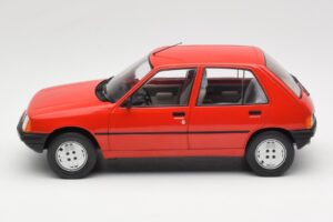 Peugeot 205 Rdeč MCG 1:18 MCG18492 Kovina – slika 3 od 6