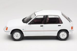 Peugeot 205 Bel MCG 1:18 MCG18493 Kovina – slika 3 od 6