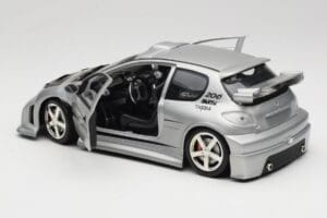 Peugeot 206 MTK Srebrna Solido 1:18 1817 Kovina – slika 5 od 8