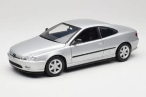 Peugeot 406 Coupe Srebrna Gate 1:18 01024 Kovina