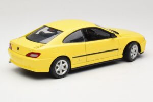 Peugeot 406 Coupe Rumena Gate 1:18 01022 Kovina – slika 3 od 8