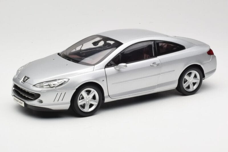 Peugeot 407 Coupe Srebrna Norev 1:18 184747 Kovina