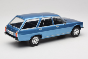 Peugeot 504 Break Moder MCG 1:18 MCG18213 Kovina – slika 2 od 6