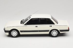 Peugeot 505 V6 White Meije Otto 1:18 OT1297 Smola – slika 3 od 6