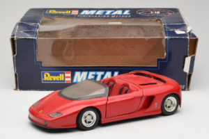 Pininfarina Mythos Rdeč Revell 1:18 8806 Kovina – slika 8 od 8